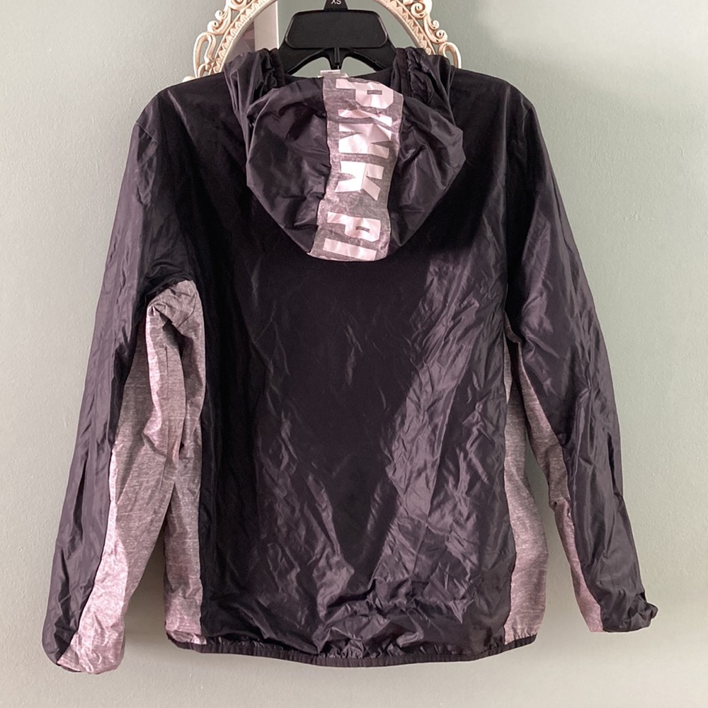 Windbreaker - Picture 2 of 2